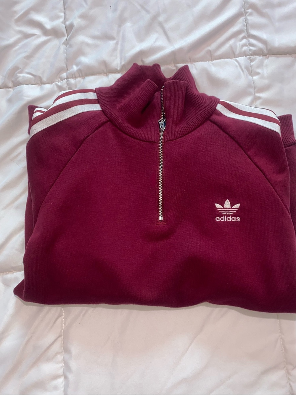 Adidas sweater bnwt